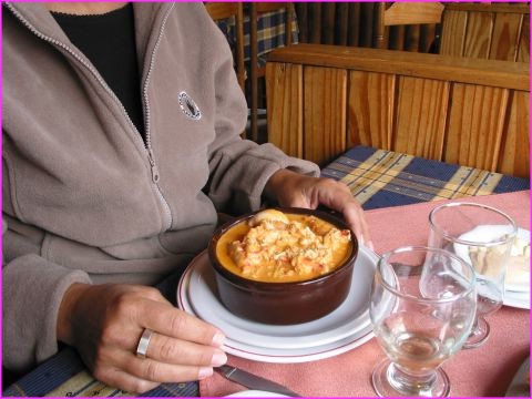 .... et les sublimes Centollas (grosses araign�es de mer), ici pr�par�es en sauce l�g�rement piment�e