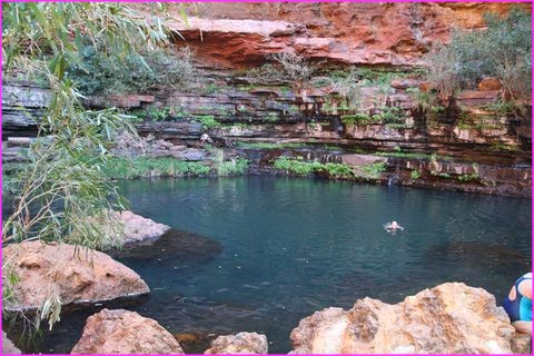 Et l� ... on pique une t�te apr�s une bonne marche !