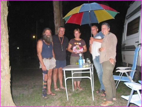 Avec Ingo, reporter photographe qui parcours le monde,  � Itanha�m