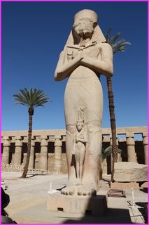 Dans le site de Karnak (Louxor)