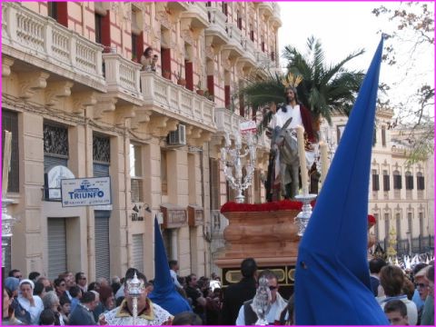 Grenade : procession