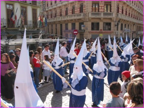 Grenade : procession