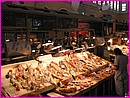 Voici pour ... quelques Euros le beau poisson au march� d'Ath�nes