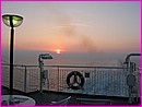 Coucher ou lever  de soleil ? .... Lever !! depuis le bateau qui nous fait passer en Italie