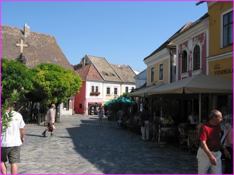 Une charmante rue de Szentendre