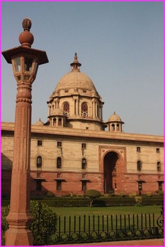 Et un beau minist�re parmi beaucoup d'autres.