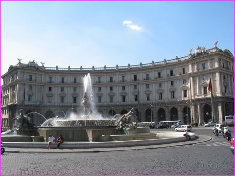 La place de la R�publique � Rome