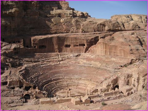 Le beau th��tre de Petra