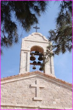 Le clocher de l'Eglise St Georges � Madaba