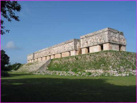 Le palais du gouverneur � Uxmal