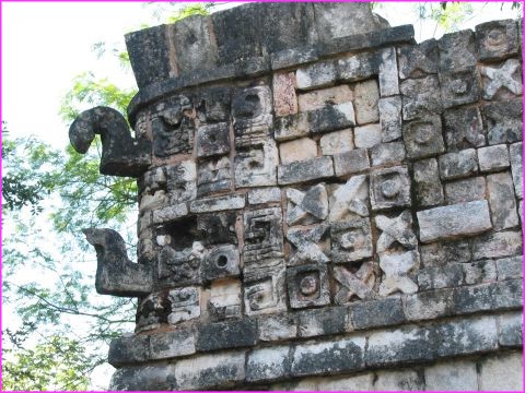 Autre d�tail d'un angle de fa�ade