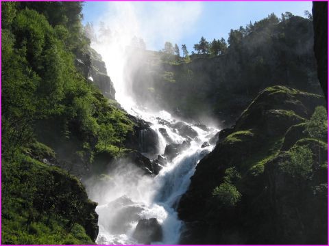 Une parmi les centaines, les milliers de cascades