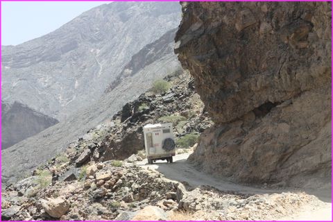 Pas b�te ce Prosper : il penche du bon c�t� pour �viter les rochers !