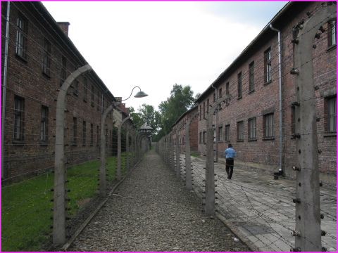 Int�rieur du camp d'Auschwitz