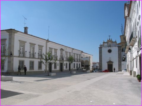 Evora, patrimoine mondial ..... mouais !