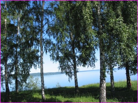 Un beau site pour se poser avec vue sur le lac � Jokoping