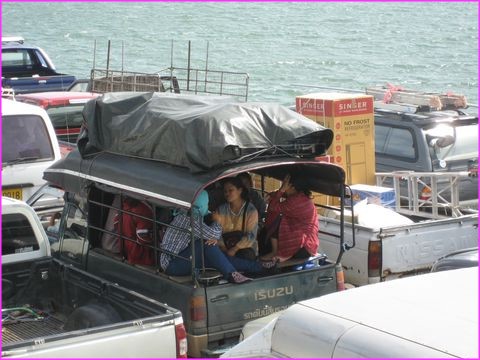 Transport en commun. Ca s'appelle un taxi !