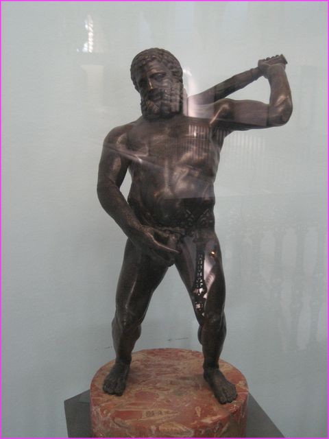 Qui c'est ? V'devinez pas ? Allez � la photo suivante !